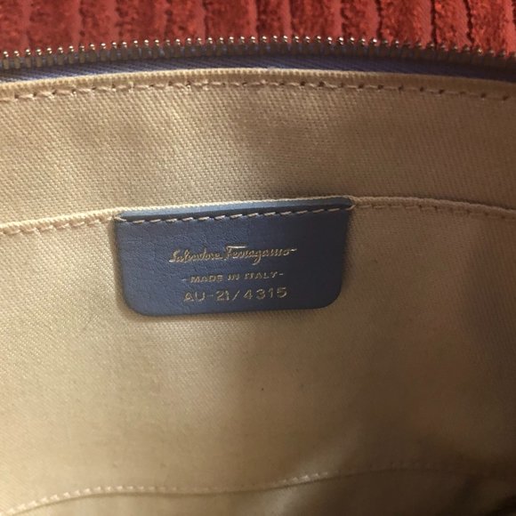 Salvatore Ferragamo Blue Zip Clutch - Picture 13 of 13